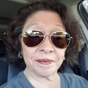 Meet your Posher, Mary ann